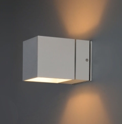 9W LED Exterior Surface Mount Cube